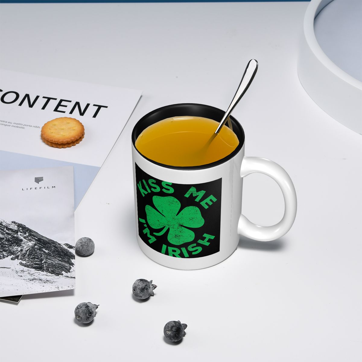 Kiss Me I'm Irish Mug Funny Ce - Coffee Tea And Me บทวิจารณ์และราคา