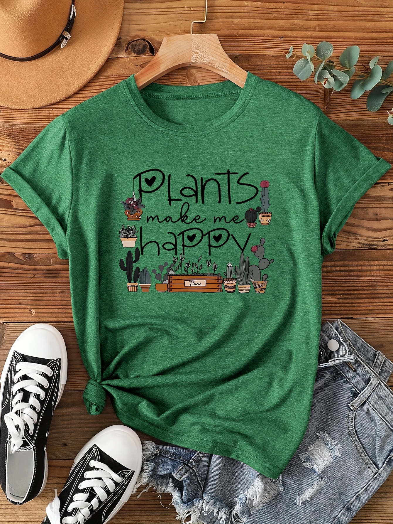 Plants Make Me Happy Women's T - Coffee Tea Or Me บทวิจารณ์และราคา