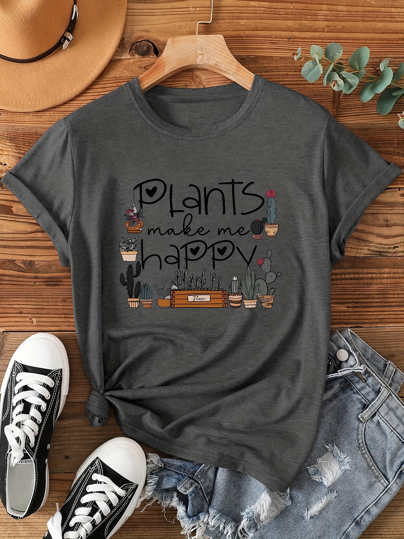 Plants Make Me Happy Women's T - Coffee Tea Or Me บทวิจารณ์และราคา