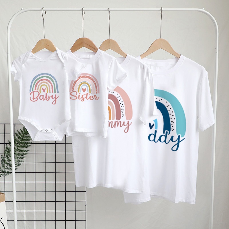 Rainbow Family Matching Outfit - Coffee Tea Or Me บทวิจารณ์และราคา
