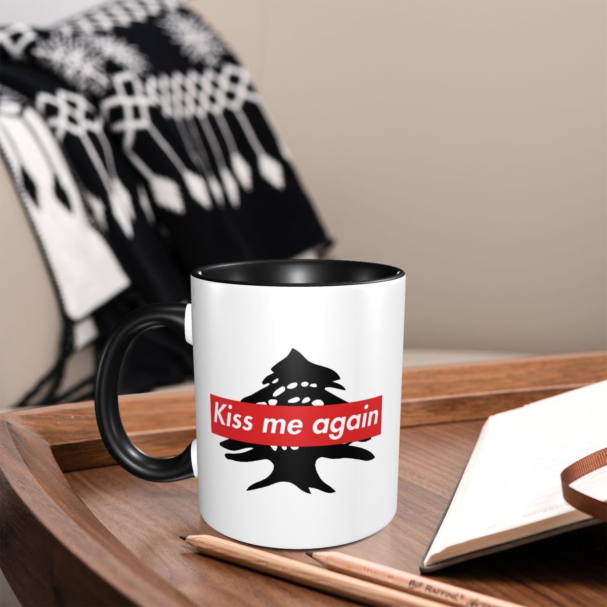Lebanon Flag Lebanese Kiss Me  - Coffee Tea And Me บทวิจารณ์และราคา